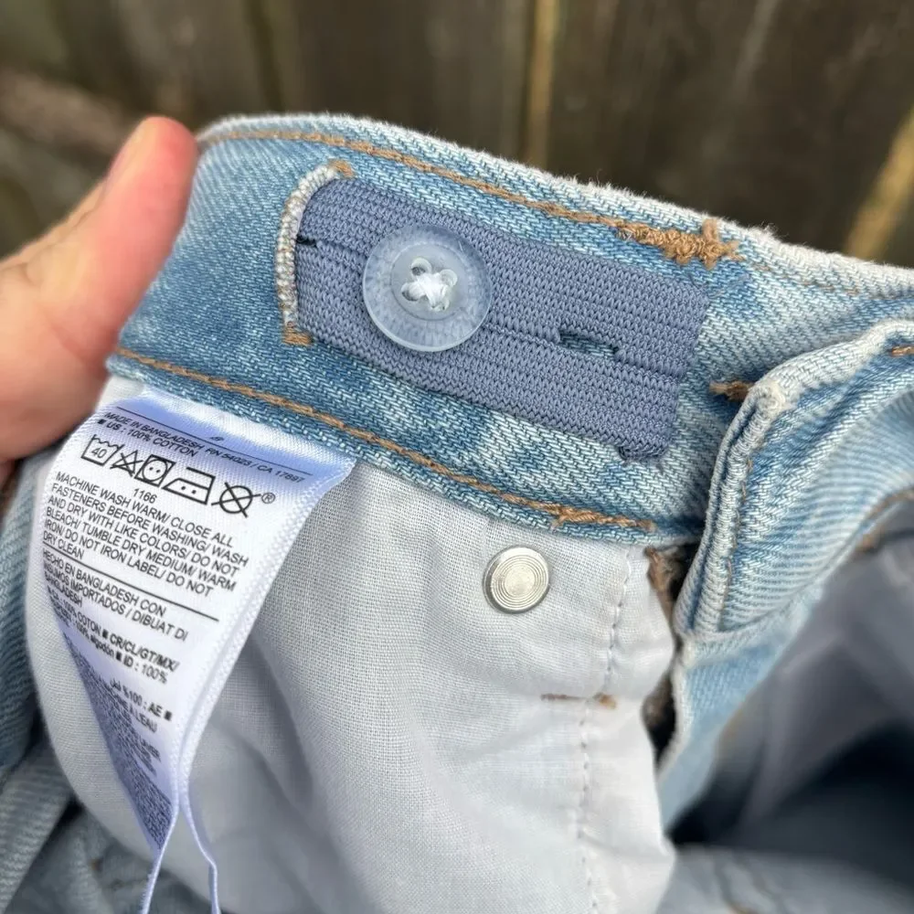 Old Navy Loose Fit Light Wash Jeans Girls‎ 8